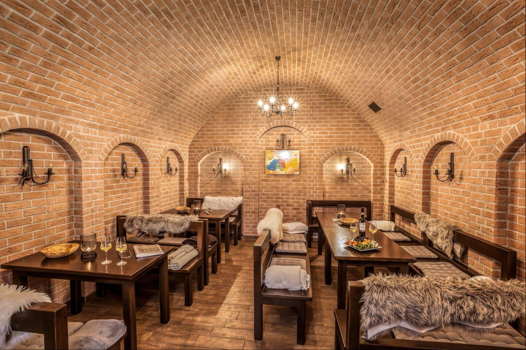 Hotel Lidovy Dum Бзенец Экстерьер фото
